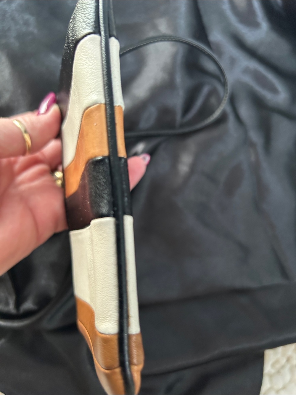 Coach Ergo Vintage Leather Wristlet Clutch in Black, White & Tan in EUC - Picture 5 of 12